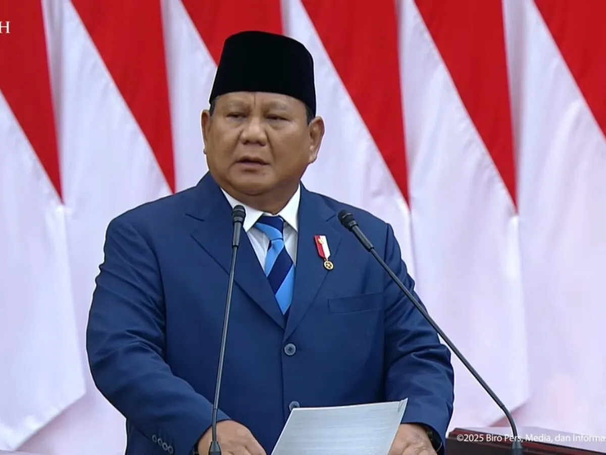 Presiden Prabowo Ungkap Biang Kerok Kecilnya Gaji Guru hingga ASN: “Ini yang Selalu Membuat Anggaran Tidak Cukup”