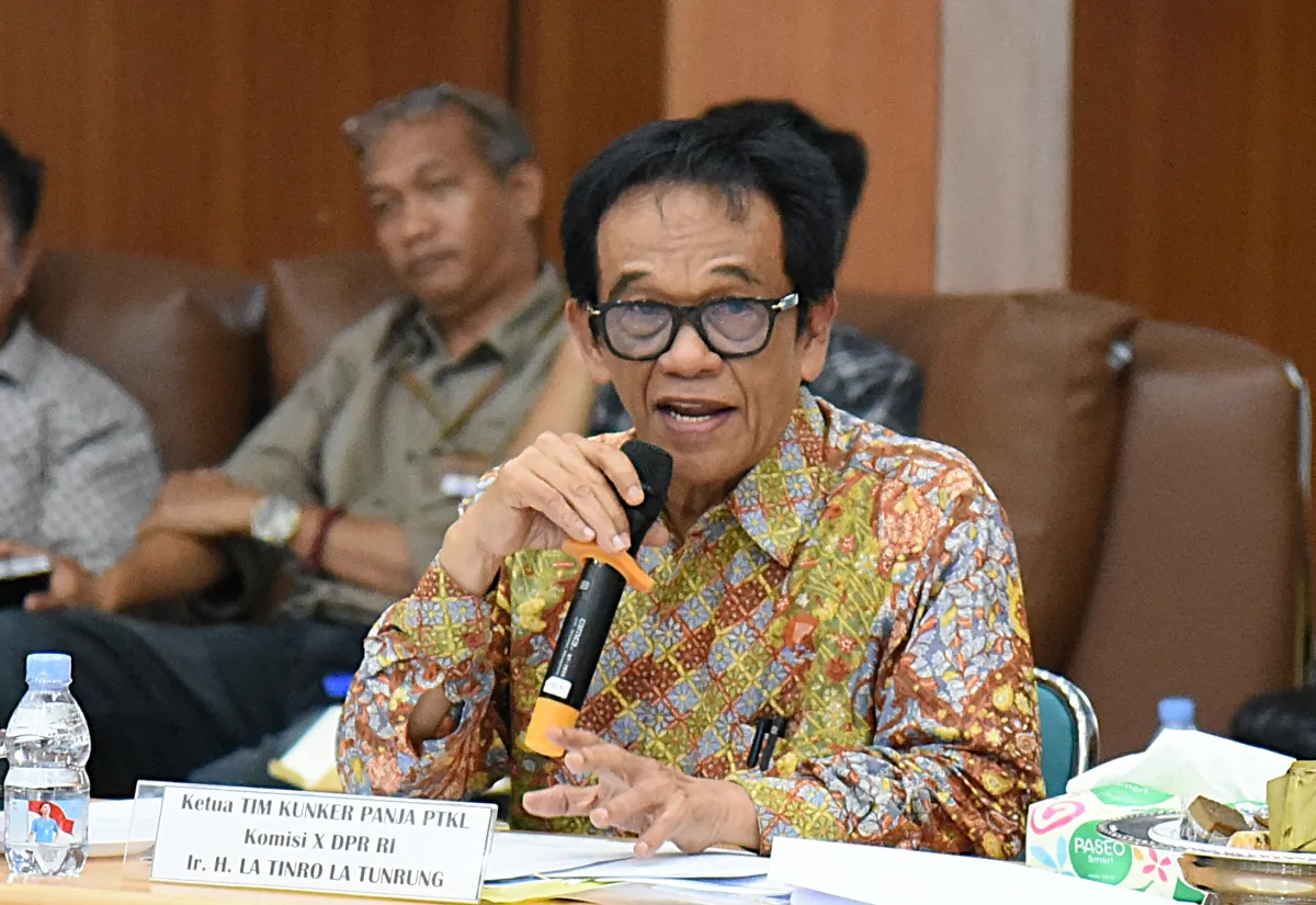 Komisi X DPR Desak Kemendikdasmen Tindaklanjuti Putusan MK dan Revisi Aturan BOSP, Usulkan Tambahan Anggaran Rp 52,9 Triliun