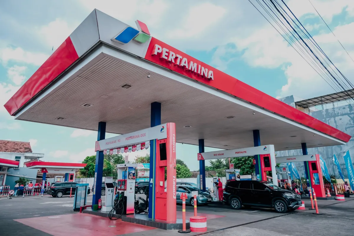 Harga BBM Per 30 Mei 2026: Pertamax Green 95 Rp12.900, V-Power Diesel Tembus Rp30.890