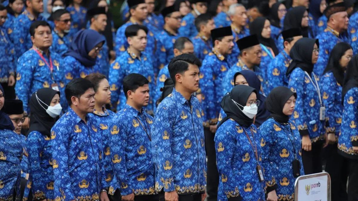Cek Status! 4 Golongan ASN Tak Berhak Gaji ke-13, Mulai dari Cuti hingga PPPK Kurang Sebulan
